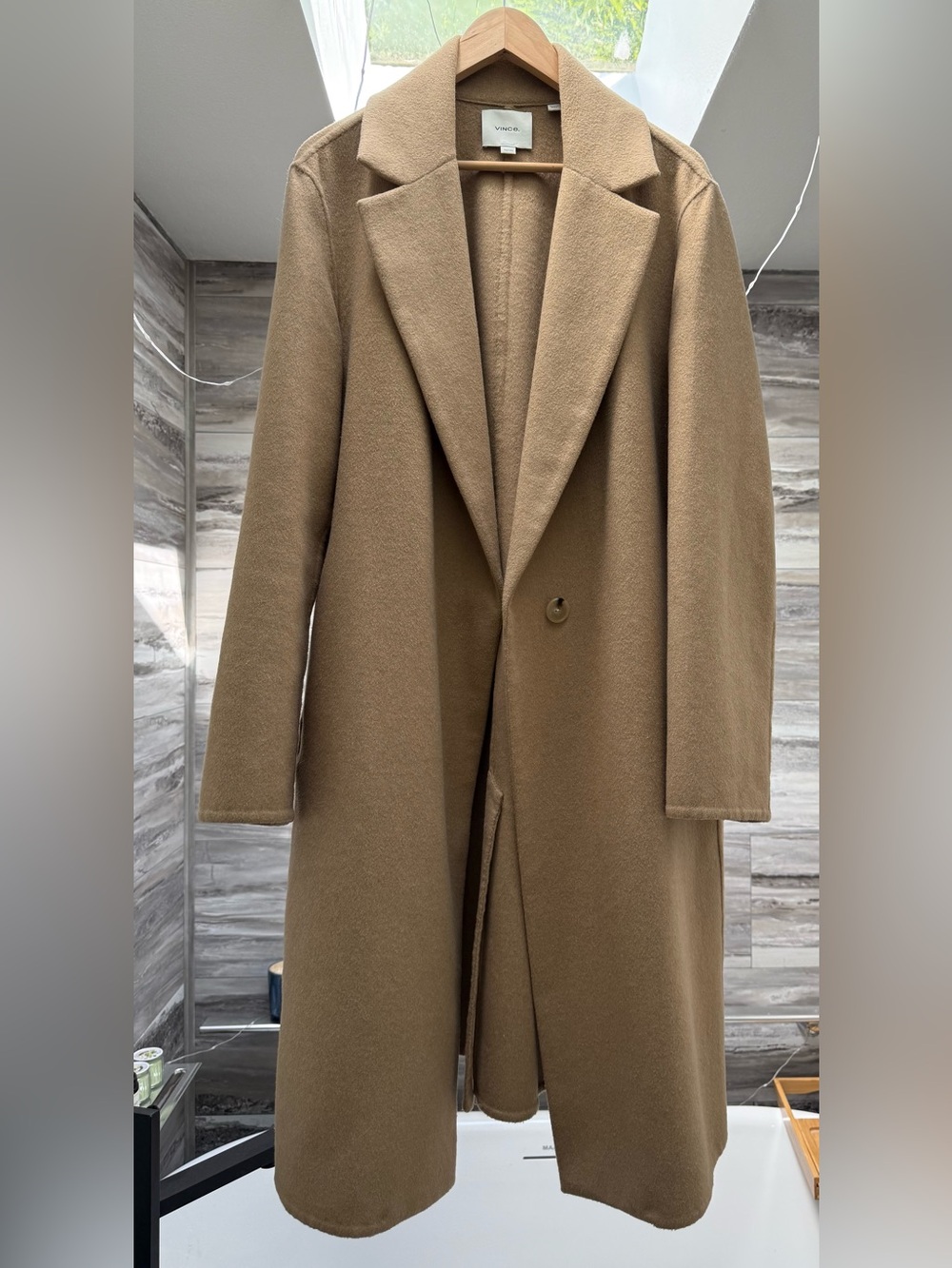 Vince Ws XL/1X camel wool blend coat. Love it oversized. Never worn!